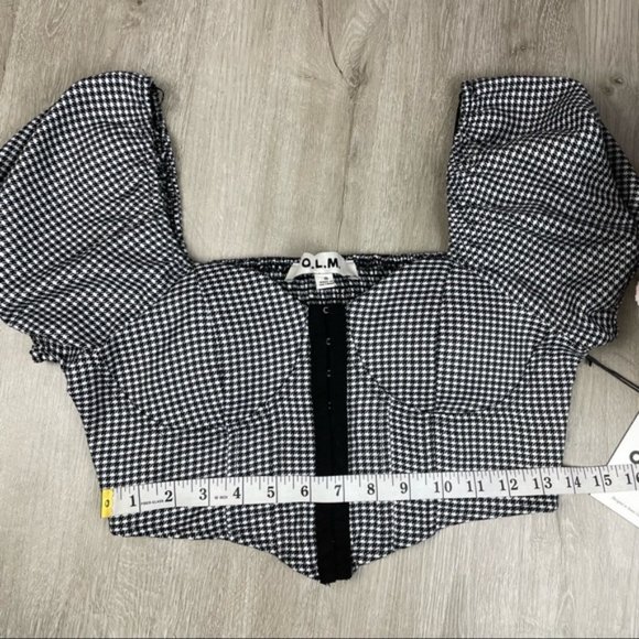 O.L.M. Houndstooth Crop Top - Picture 6 of 6